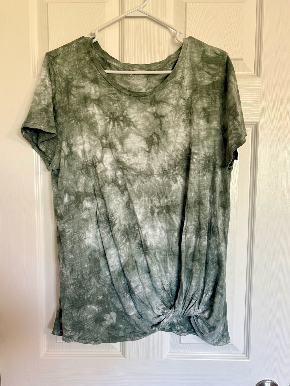 Maurices Olive Green Tie-Dye Twist Front Short Sleeve Top